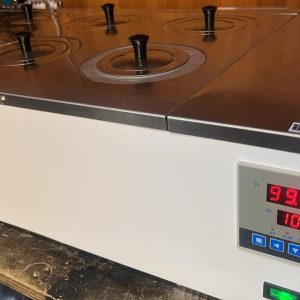 BAÑO TERMOSTATADO 25LTS 5-100°C 8 POSICIONES CONTROL DIGITAL MEDIDAS 64X32X12CM SCIENTZ BIO SC-H-8