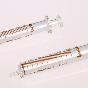 JERINGA VIDRIO 50ML PUNTA VIDRIO LUER SLIP EN EL CENTRO  ESTERILIZABLE SANITEX EM502