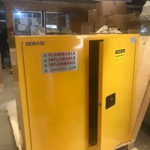 GABINETE DE SEGURIDAD CAP. 114LTS 2 PUERTAS 1 BANDEJAS 1090X460X1120MM VMTEMP FLL030