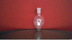 MATRAZ FORMA DE PERA 100ML OBEROI GLASS UN