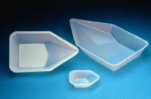 PESA SUSTANCIA PLASTICO TIPO CANOA MEDIUM 13 LARGO X 8,5 ANCHO X ALT 3CM SCIENCEGEAR 250 UN. 80056