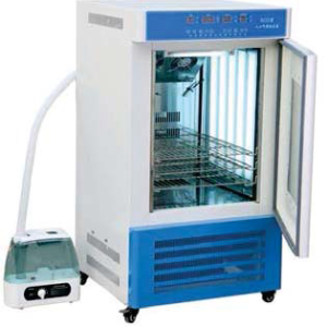 CAMARA CRECIMIENTO C/HUMID. 600LTS TEMP 10-50°C CRONOM H 0-9999 LUZ 0-12000LX VMTECH RGX-600 UN